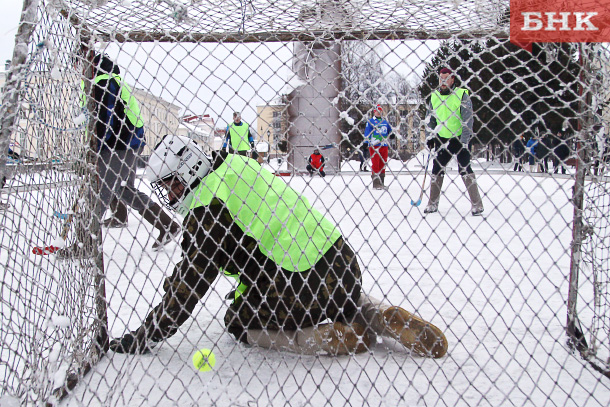 Каток, лыжня и хоккей в валенках: что Сыктывкар подготовил для любителей спорта