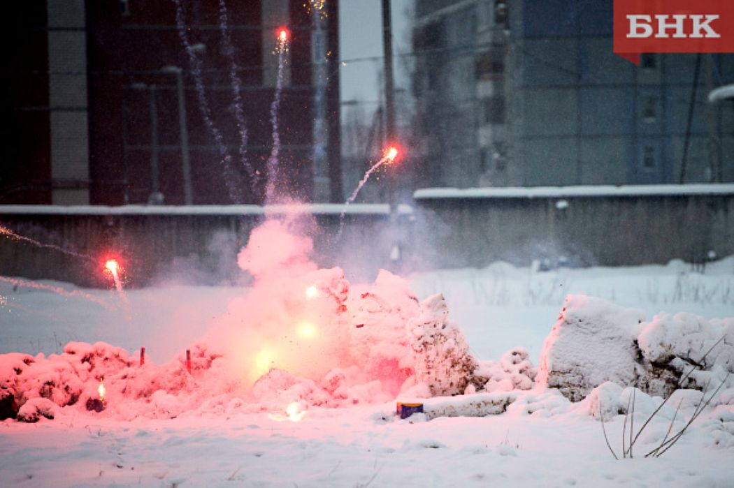 Как безопасно запускать фейерверки