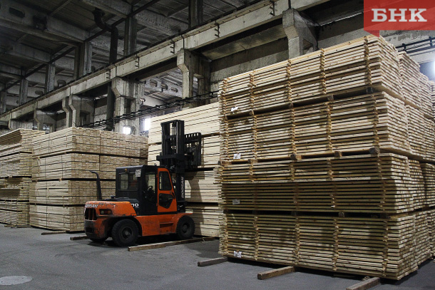 Виновные в гибели женщины на предприятии в Эжве получили условные сроки