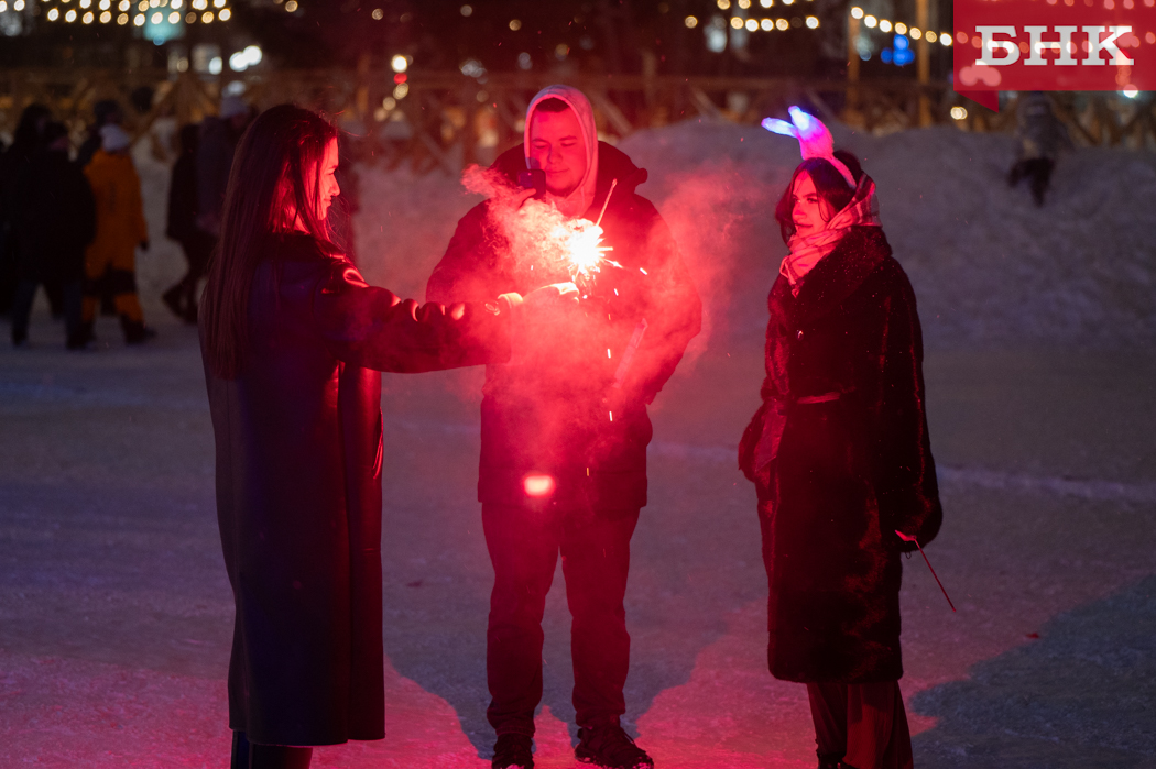 Когда и где можно увидеть световое шоу в Сыктывкаре