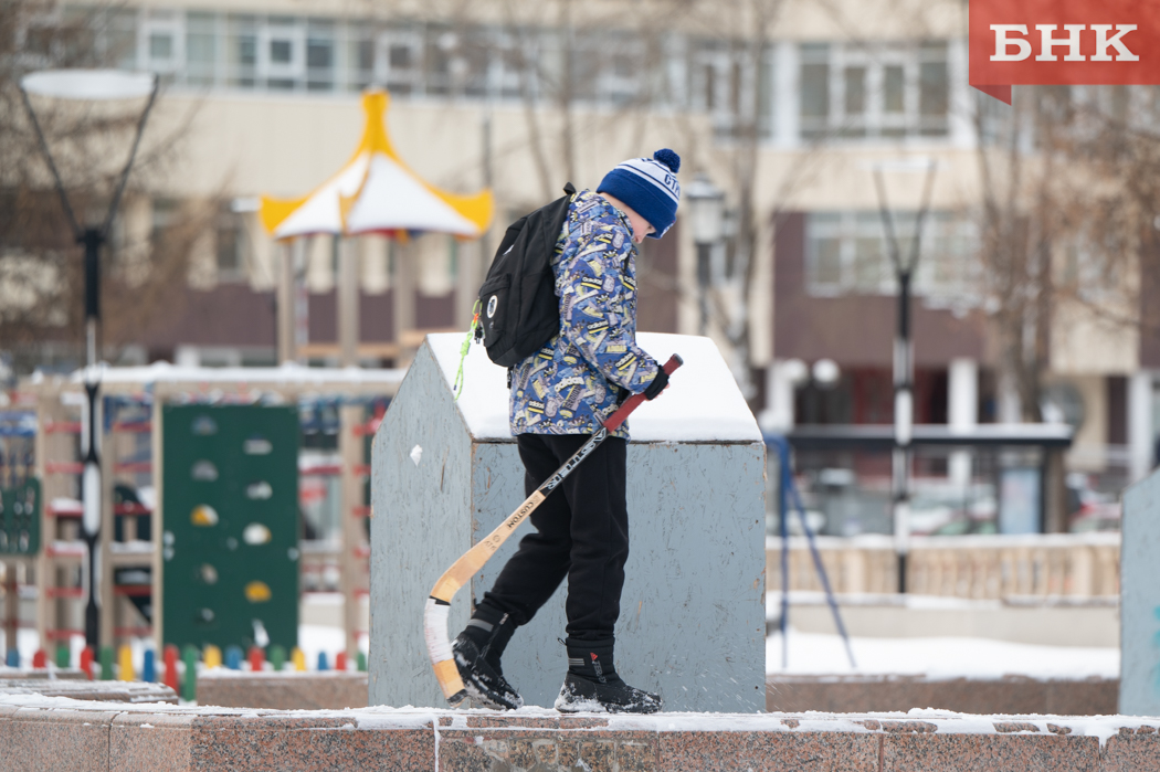 Названы даты весенних каникул у школьников
