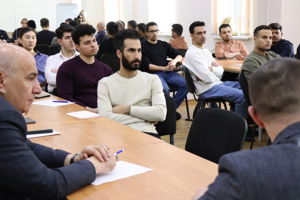 Иностранные граждане ознакомились с нововведениями в миграционном законодательстве