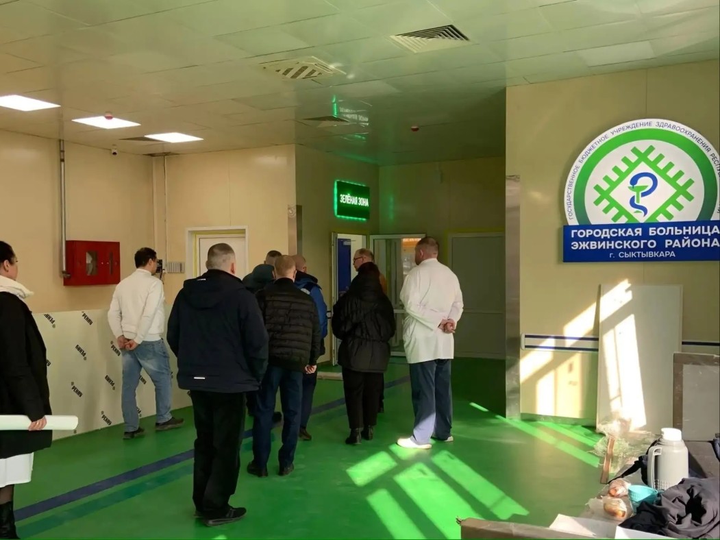 Отделение скорой в эжвинской больнице сделали разноцветным