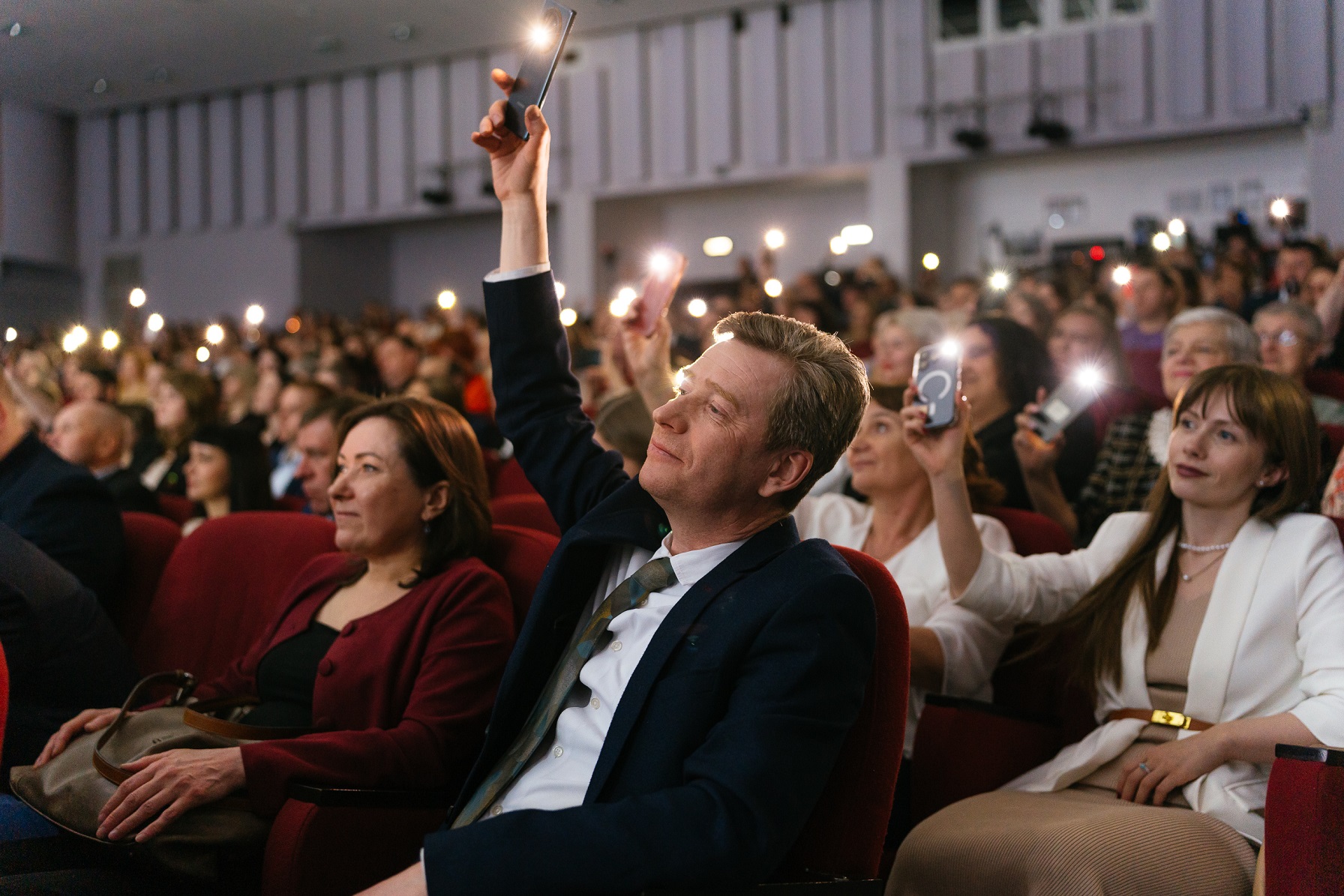 GAV-2811.jpg GAV-2811.jpg