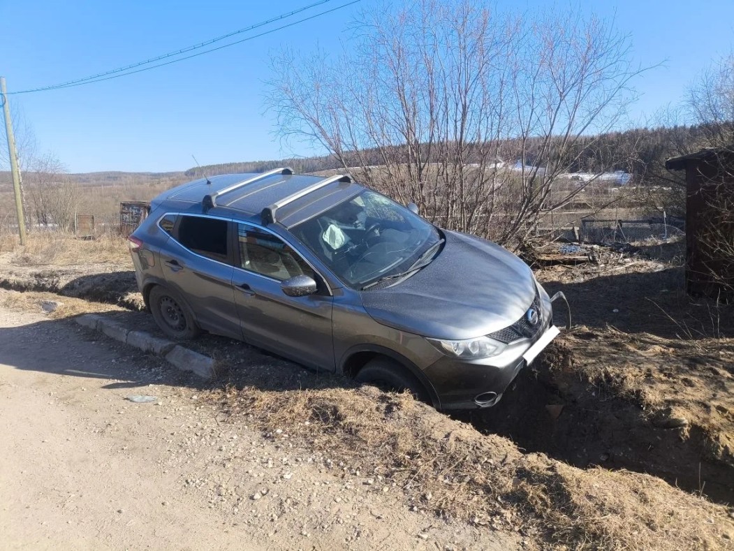 В Шудаяге пьяный водитель «припарковался» в канаве