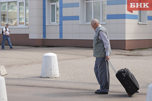 Какие допвыплаты положены неработающим пенсионерам в Коми