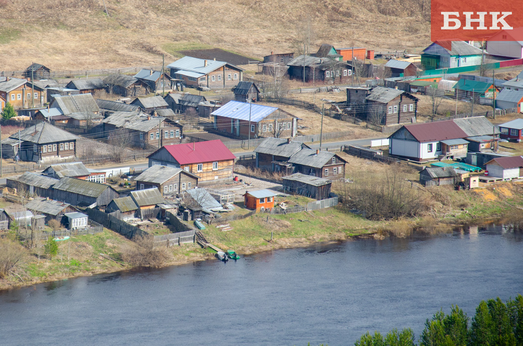 В Коми продолжается спад воды в реках
