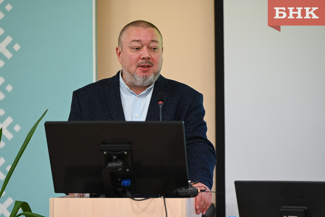 Главный детский психиатр Коми призвал профилактировать суициды с детского сада