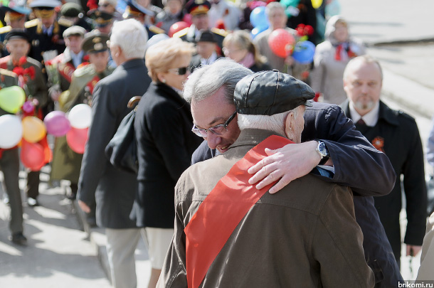 KIR_1004.jpg KIR_1004.jpg