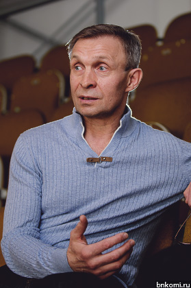 KIR_0980.jpg KIR_0980.jpg