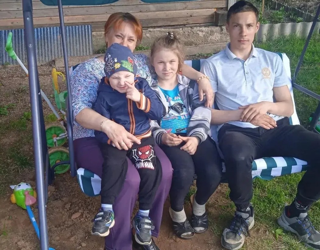 Вопросы для приемных родителей: семья Михеевых из Кажыма поделилась опытом воспитания пятерых детей