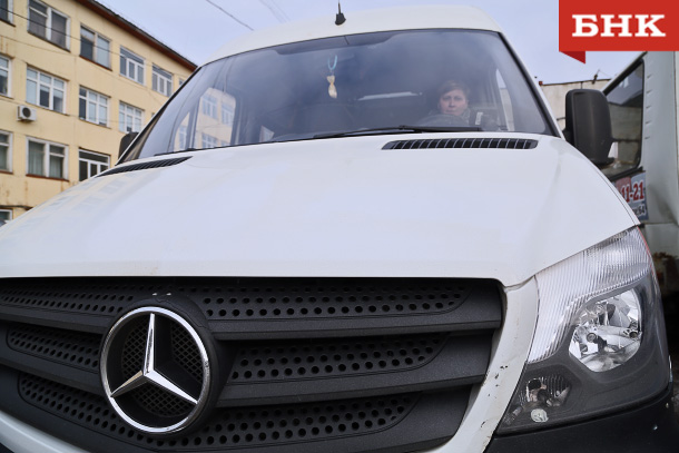 «Комиавтотранс» распродает автобусы