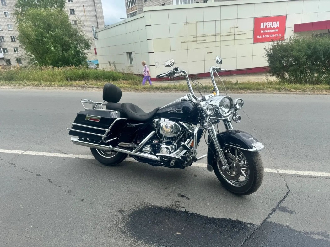 В Ухте водитель легковушки снес Harley Davidson