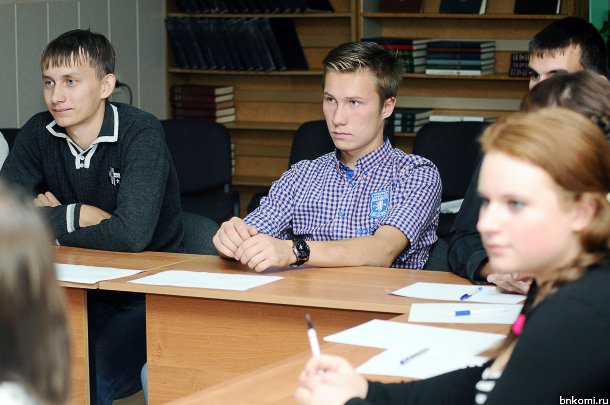 RET_1971.jpg RET_1971.jpg