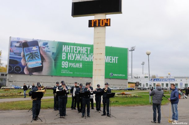 RET_2176.jpg RET_2176.jpg