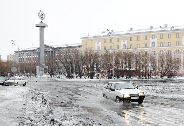 YUR_1810.jpg YUR_1810.jpg