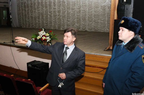 RET_6221.jpg RET_6221.jpg