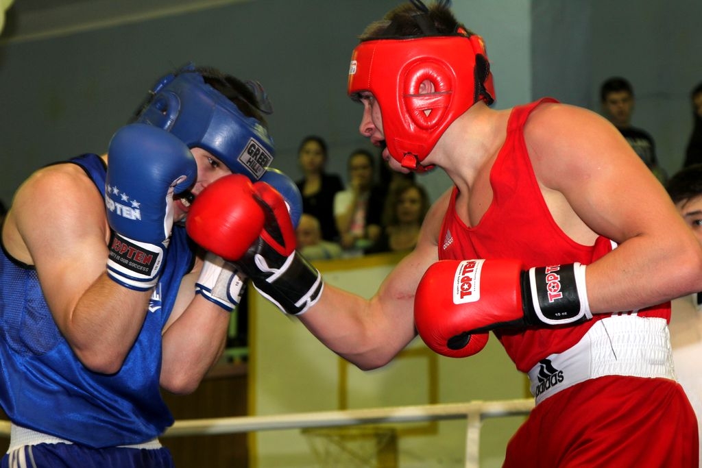 боксер 120. боксер 120. топовые боксеры 2000 годов. тамбов бокс тренер седых. соревнования по боксу в усолье.