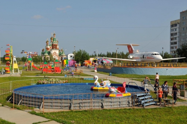 Tak-vyglyadit-park-v-naschi-dni.-Leto-2013.jpg Tak-vyglyadit-park-v-naschi-dni.-Leto-2013.jpg