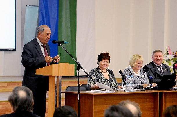 KIR_4806.jpg KIR_4806.jpg