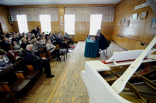 KIR_5448.jpg KIR_5448.jpg