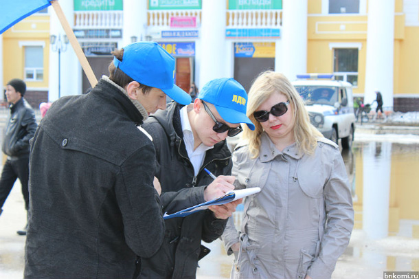 IMG_1198_cut.jpg IMG_1198_cut.jpg