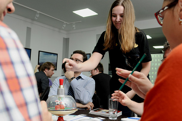 KIR_5998.jpg KIR_5998.jpg