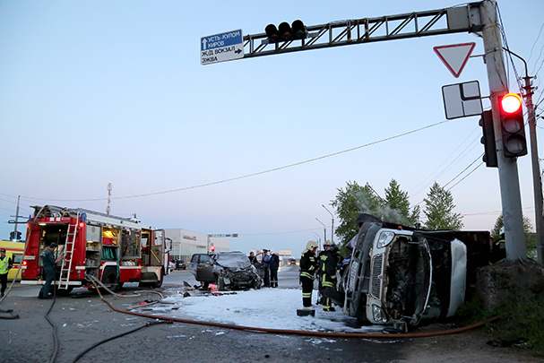 avariya2.jpg avariya2.jpg