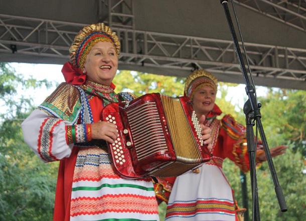Zriteli-v-Balatonfyurede1.jpg Zriteli-v-Balatonfyurede1.jpg