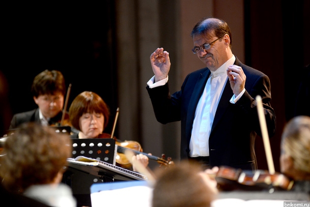 KBV_6913_preview_610.jpg KBV_6913_preview_610.jpg