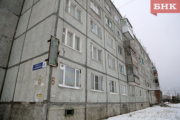 ANT_2907.jpg ANT_2907.jpg