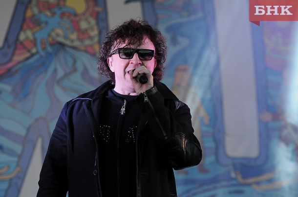 KIR_2418.jpg KIR_2418.jpg