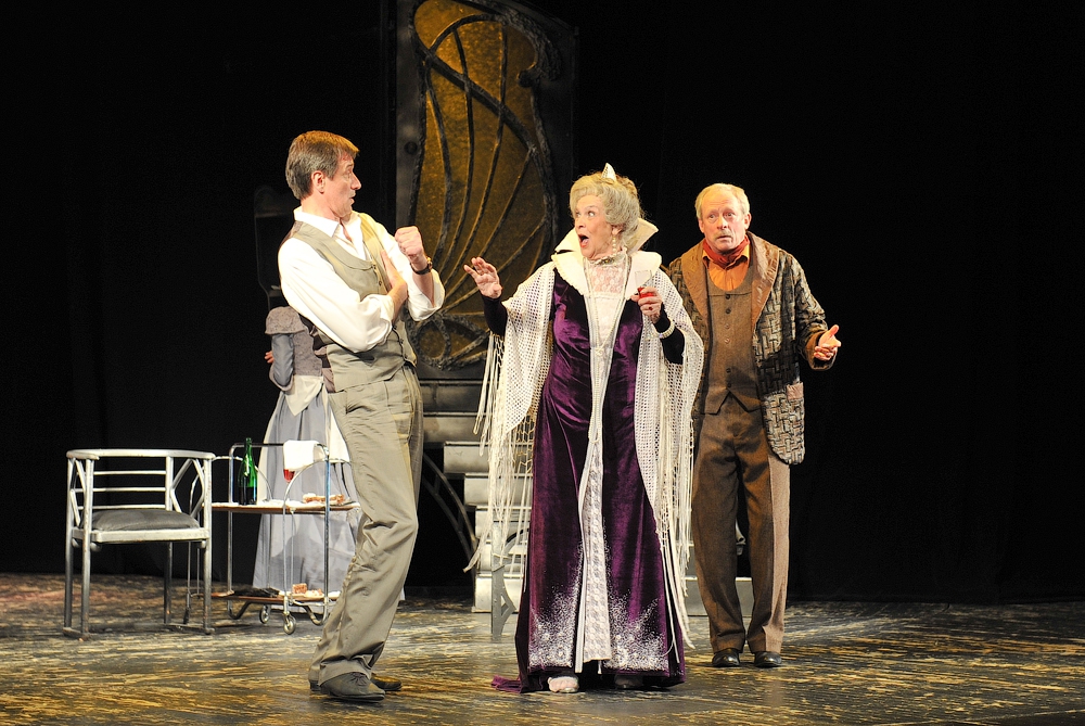 гастроли театра. тартюф театр. женитьба фигаро качаловский театр. театральные гастроли. кинастон театр табакова.