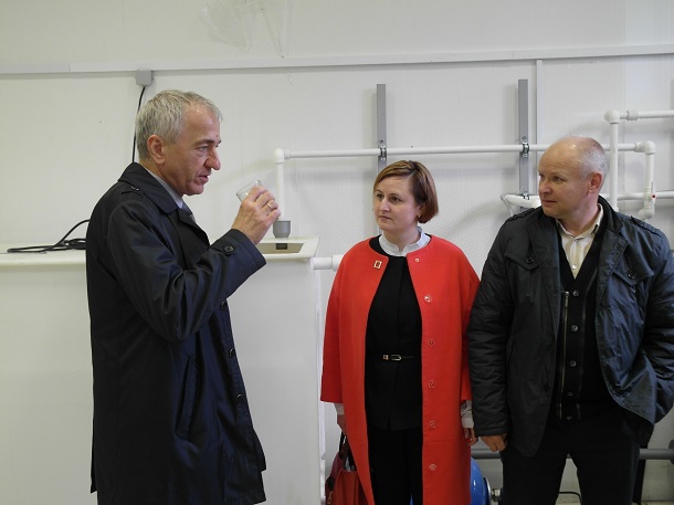 SAM_4708.JPG SAM_4708.JPG