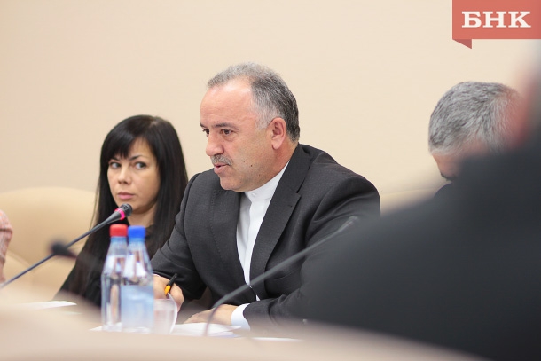 FED_175720.jpg FED_175720.jpg