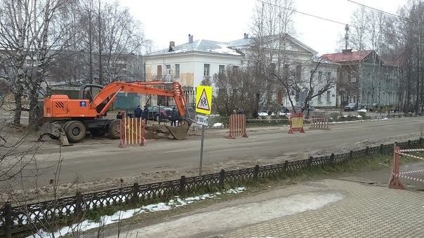 В Выльгорте заменили прохудившиеся теплосети, но заморозили жителей