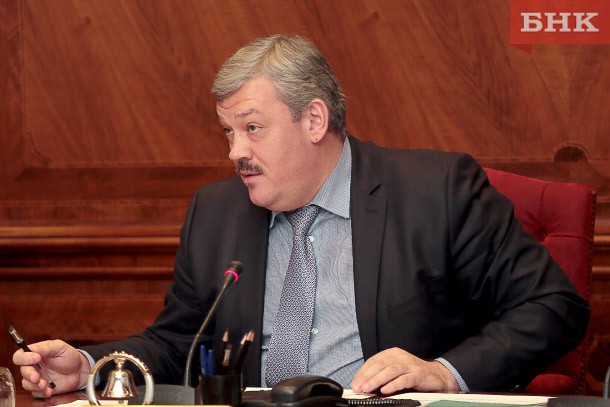 Сергей Гапликов поручил «вытряхнуть» из республики воинствующих таксистов-нелегалов