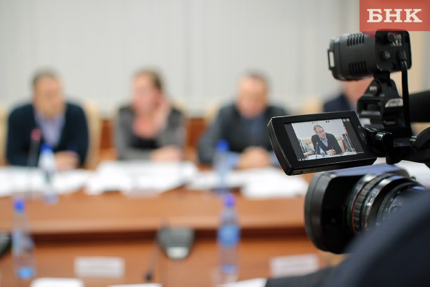 Государственный Совет предложил в Общественную палату Елену Щербину и Григория Максимова