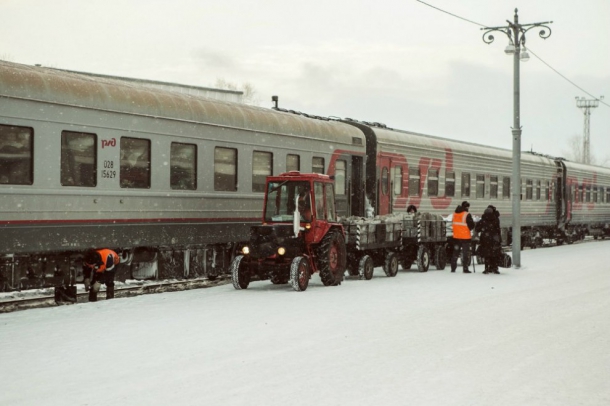 r2_fototelegraf.ru_poezdom-po-krainemu-severu-8-990x659_a1795fd0.jpg