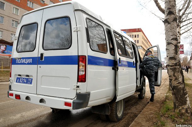 В Ухте в пустующем здании обнаружен предмет, похожий на взрывное устройство