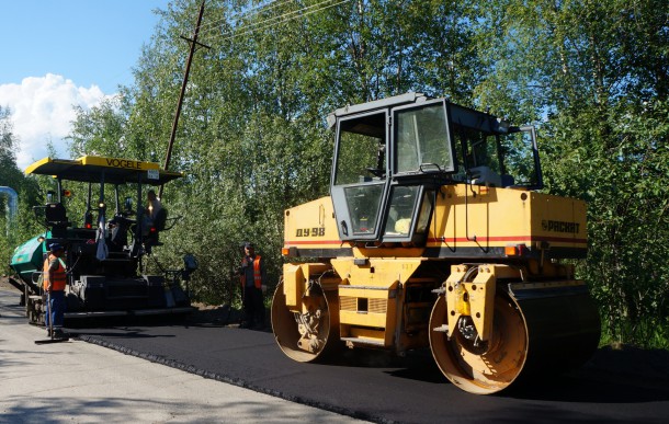 На Яреге завершен первый этап дорожных работ