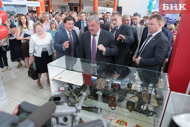 ANT_8013.jpg ANT_8013.jpg