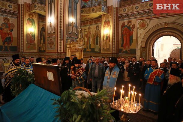 ANT_4284.jpg ANT_4284.jpg