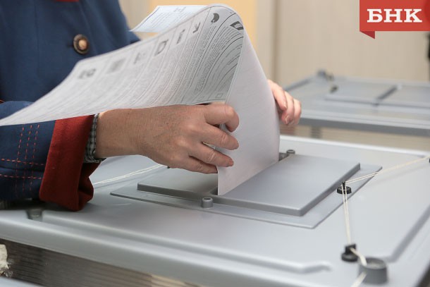 На избирательных участках Коми к 18 часам отметилась треть избирателей 