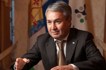 Экс-сенатор от Коми Рахим Азимов избран в Госдуму