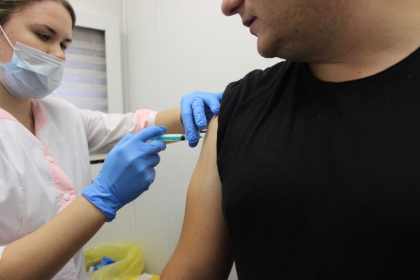 На этой неделе пункт вакцинации в Сыктывкаре будет работать только в воскресенье