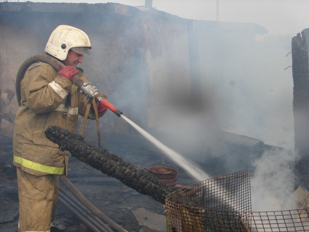 В Усть-Вымском районе на пожаре погиб пенсионер