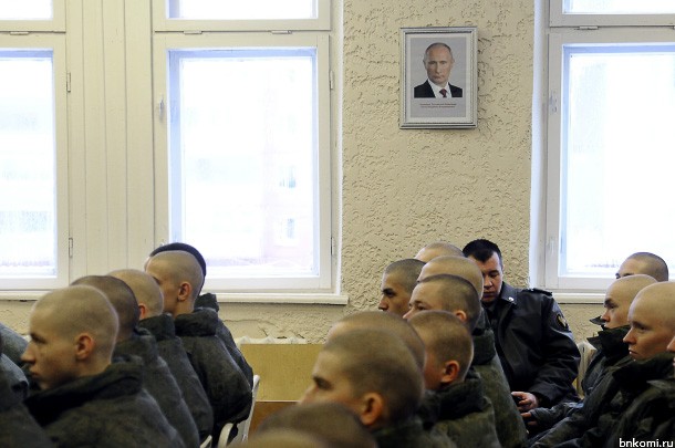 200 интинцев получат повестку из военкомата