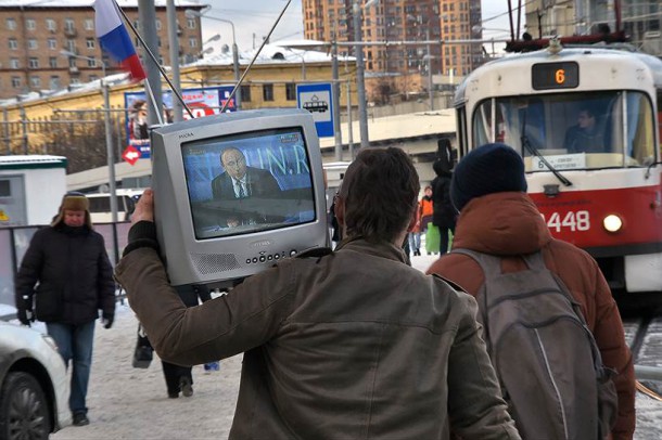 Граждане потеплели к власти