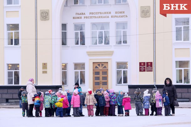 Правительство назвало регионы, которые разделят полмиллиарда на многодетные семьи